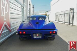 Chevrolet Corvette 63RS Custom Split-Window Coupe 1963 года 